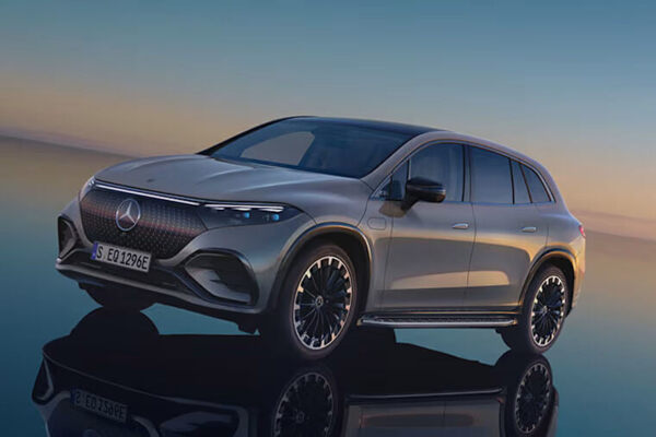Mercedes-Benz попереджає щодо ризиків купівлі електромобілів EQ у неофіційних точках продажів