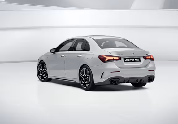 Що означає маркування автомобілів Mercedes-Benz?